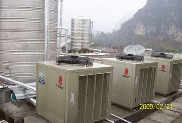 同益空氣能熱泵機(jī)組